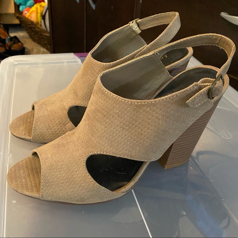 Indigo Rd Heels